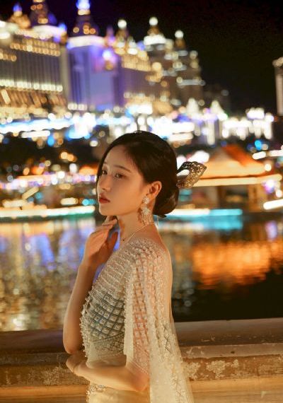 草草影院在线观看视频_蓝光全集免费观看