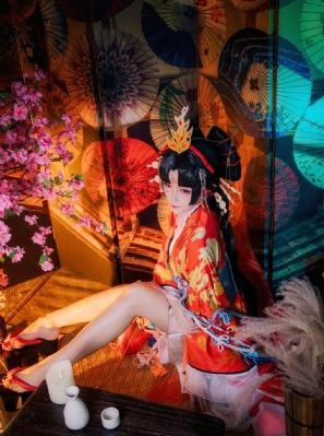女同志在一三人行亚洲女_BD英语高清视频观看